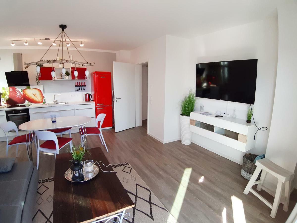 Ferienwohnung Strandraeuber グロヴェ エクステリア 写真