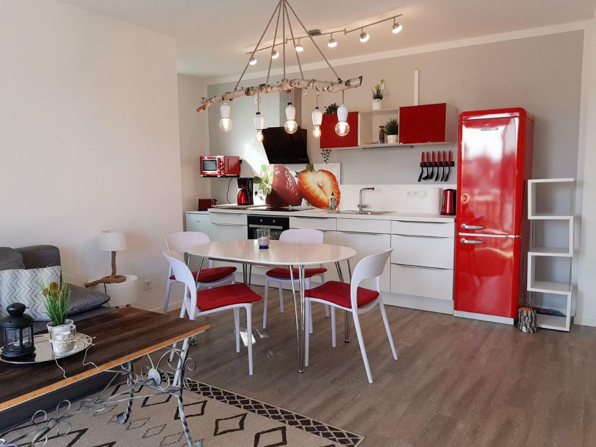 Ferienwohnung Strandraeuber グロヴェ エクステリア 写真