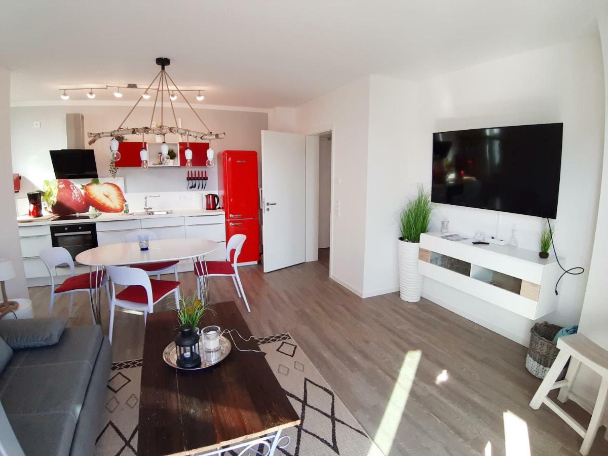 Ferienwohnung Strandraeuber グロヴェ エクステリア 写真